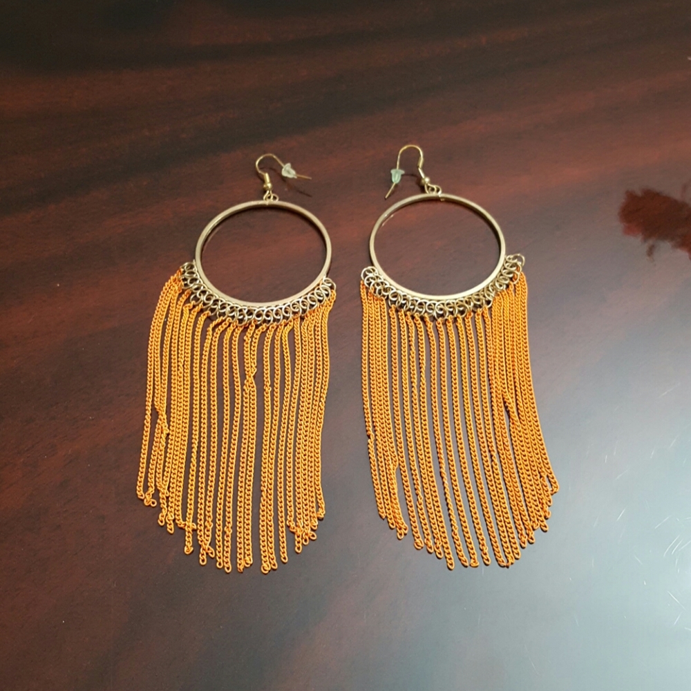 🔴🔴Fantasia Earrings🔴🔴